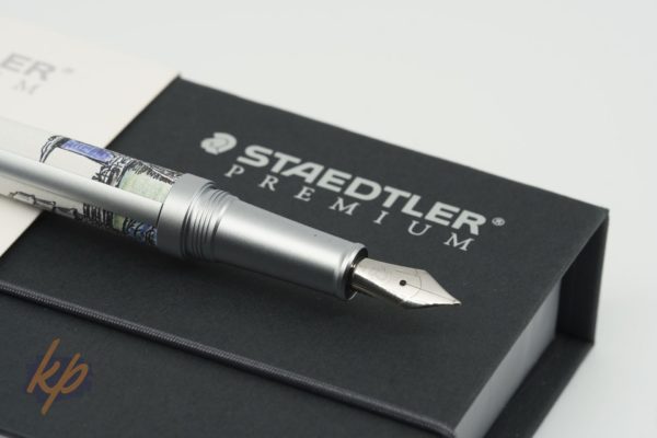 Combo Bút mực Staedtler Premium Corium Urbes Sinagapore + Túi Bao Tử Puma Ferrari Edition - Image 6